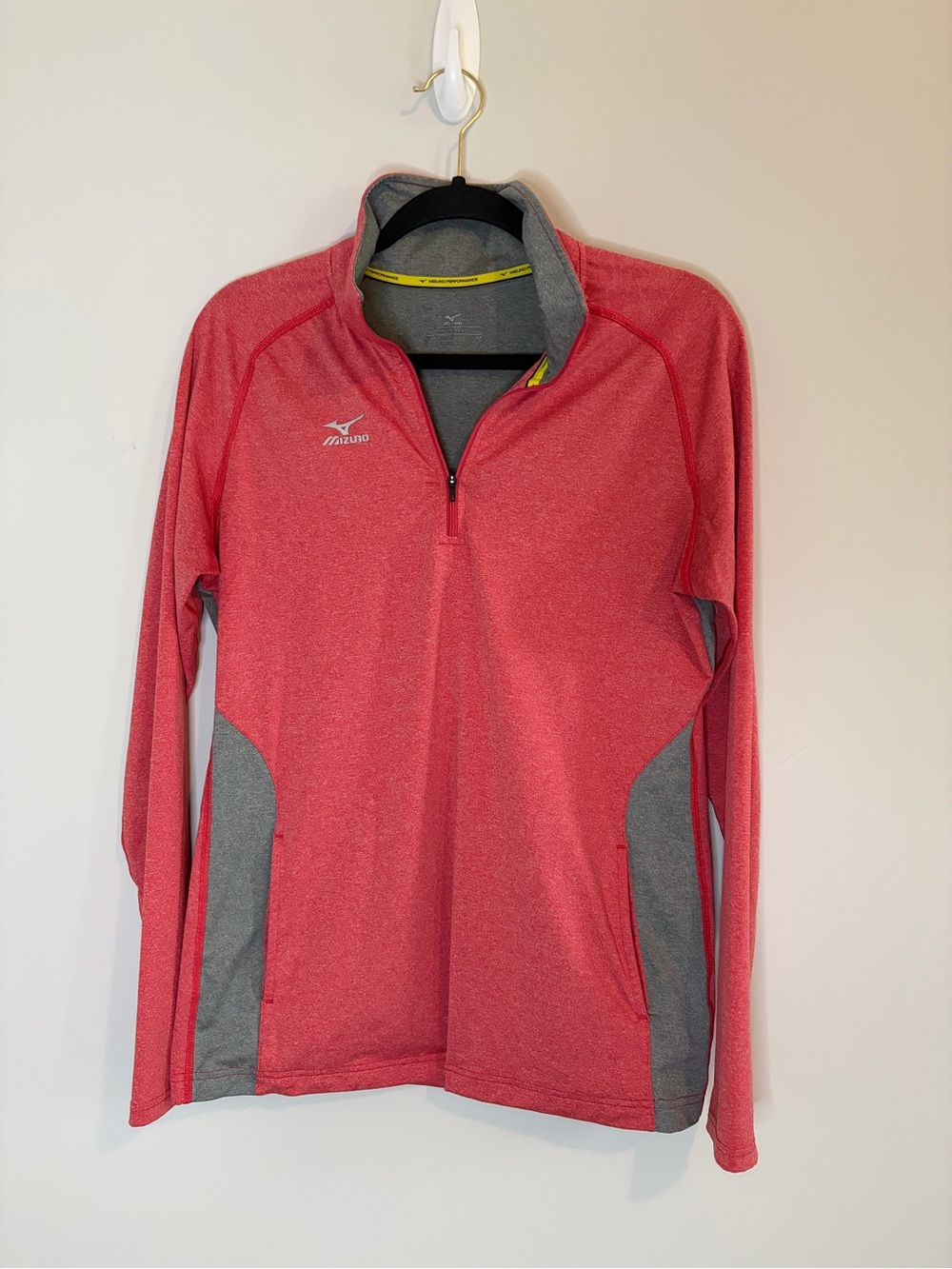 Mizuno Women’s Red and Gray Long Sleeve 1/4 Zip Active Performance Top w/Pockets